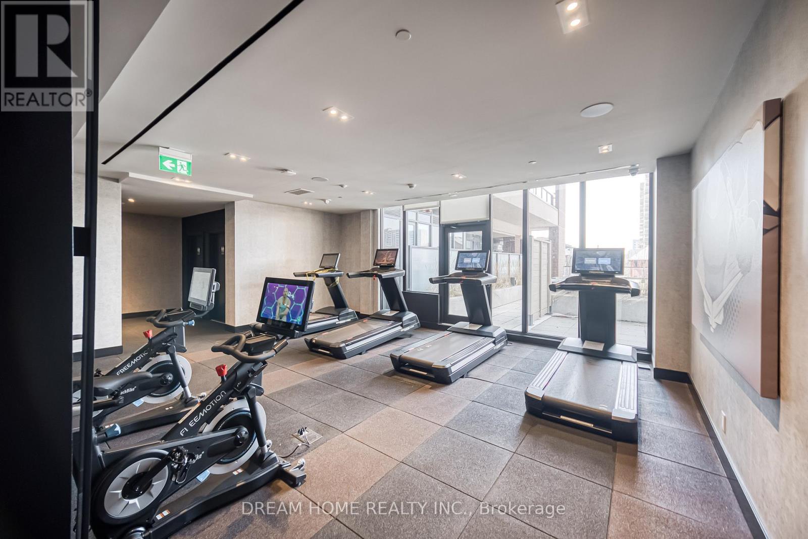 270 Dufferin Street, Toronto, Ontario  M6K 0H8 - Photo 23 - W12794136