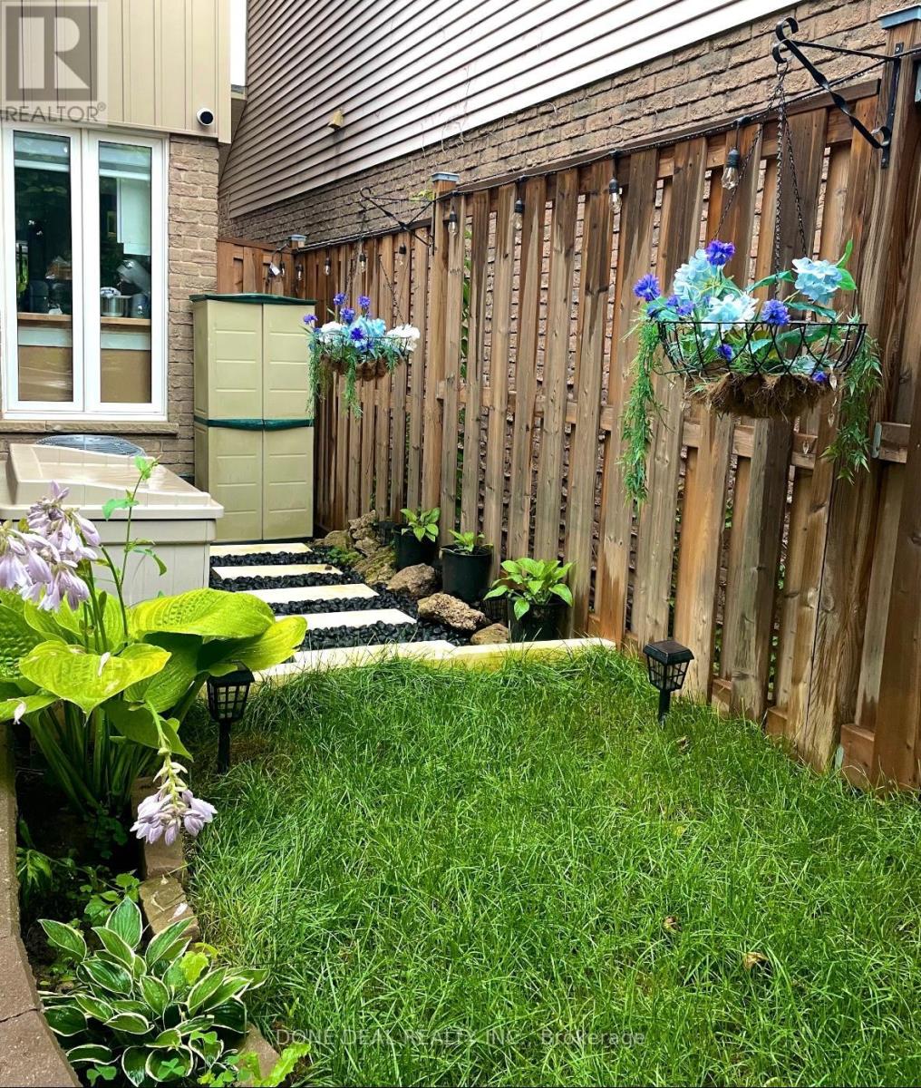 206 Harvest Drive, Milton, Ontario  L9T 4T3 - Photo 27 - W12816874