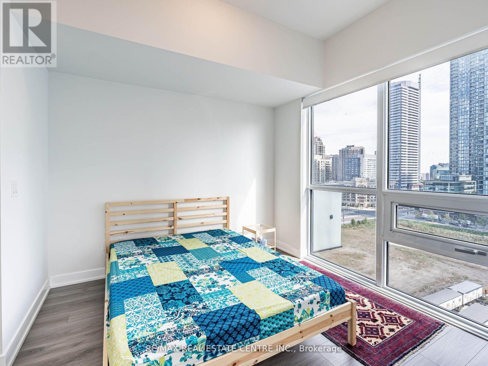 4130 Parkside Village Drive W, Mississauga, Ontario  L5M 0X8 - Photo 23 - W12818066