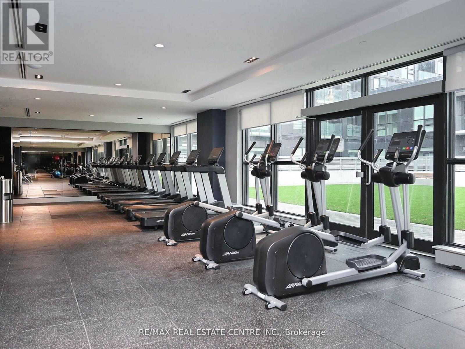 4130 Parkside Village Drive W, Mississauga, Ontario  L5M 0X8 - Photo 44 - W12818066