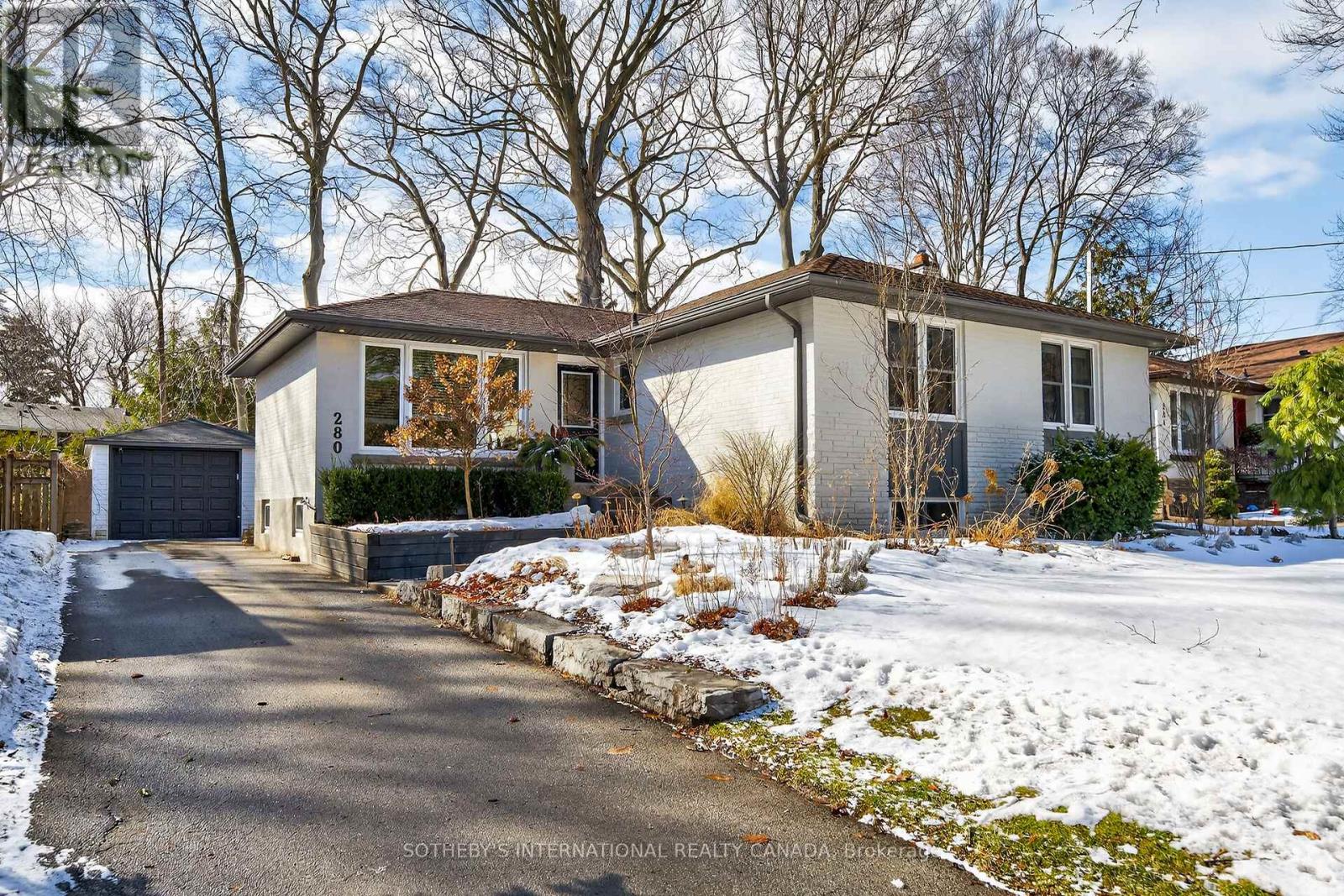 280 SABEL STREET, Oakville, Ontario