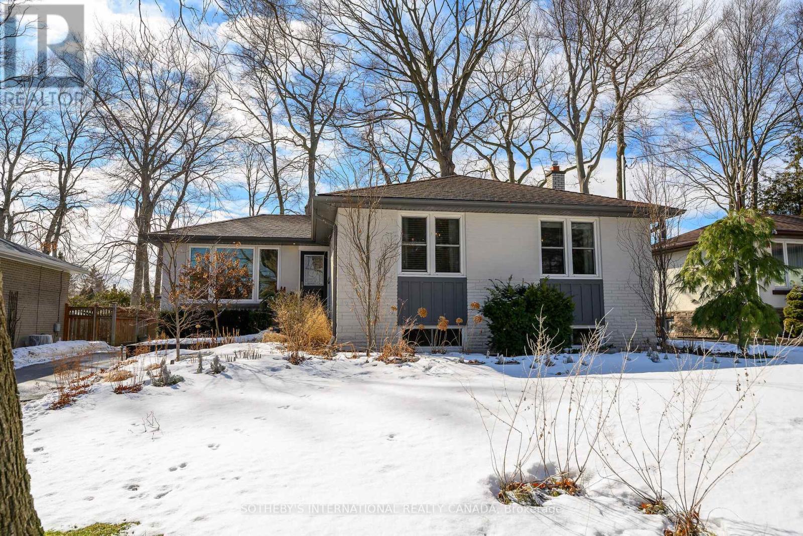 280 Sabel Street, Oakville, Ontario  L6L 3V7 - Photo 2 - W12818146