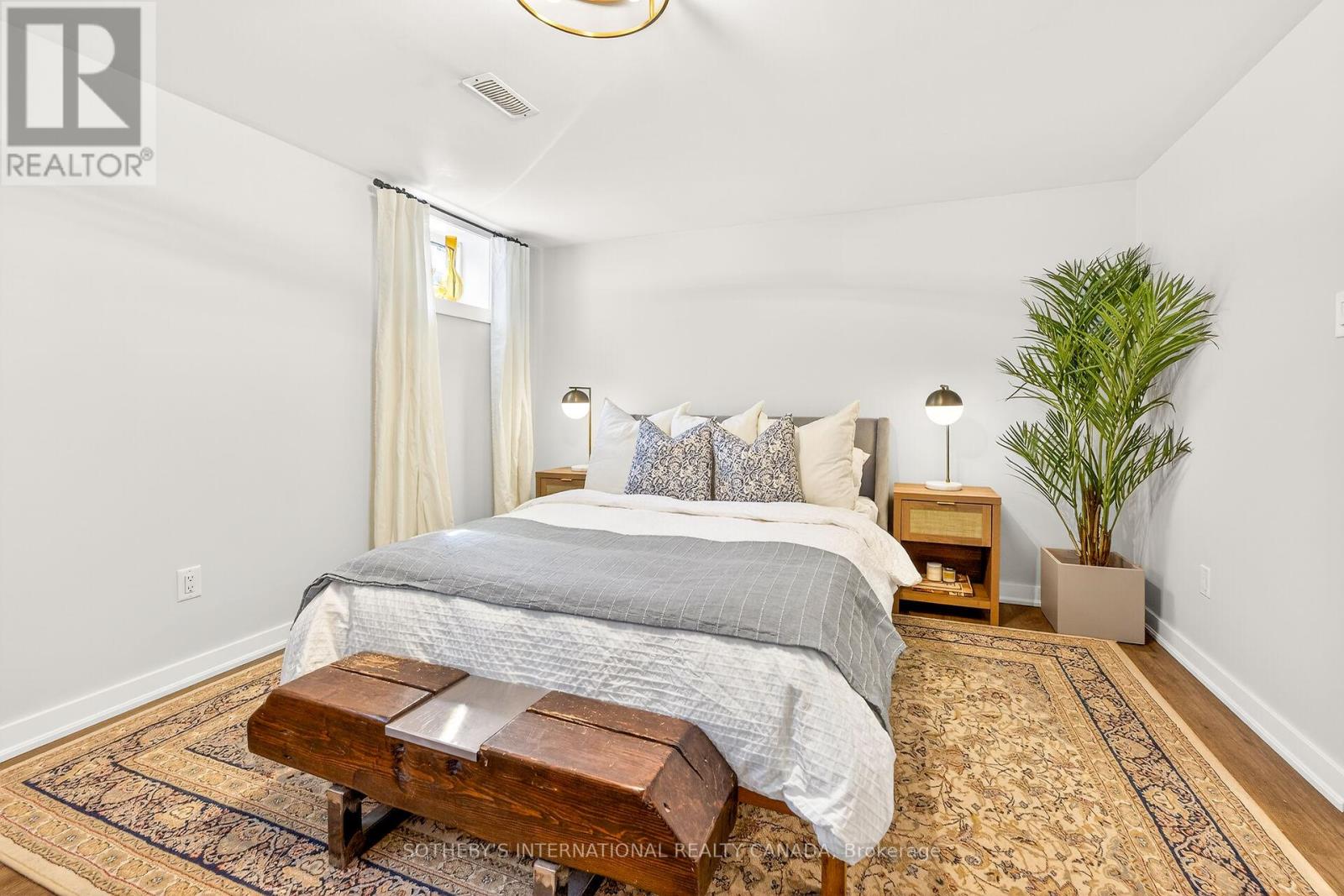 280 Sabel Street, Oakville, Ontario  L6L 3V7 - Photo 39 - W12818146