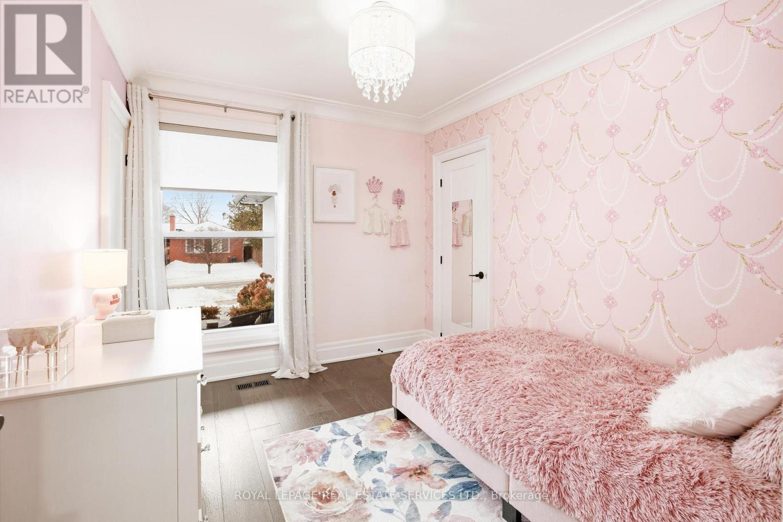 11 Benbow Road, Toronto, Ontario  M9P 3K1 - Photo 23 - W12818204