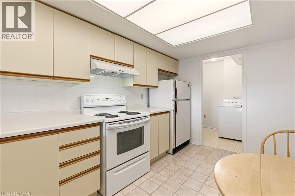 5 Kenneth Avenue Unit# 1102, North York, Ontario  M2N 6M7 - Photo 11 - 40805128