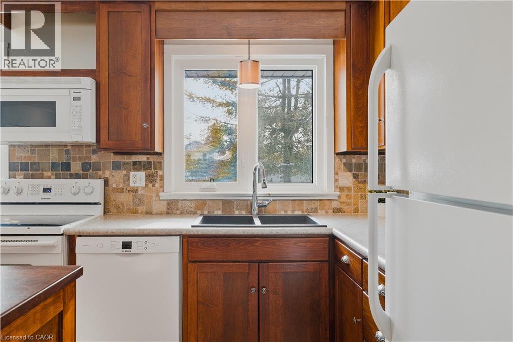 1080 Henry Street, Wellesley, Ontario  N0B 2T0 - Photo 11 - 40802755