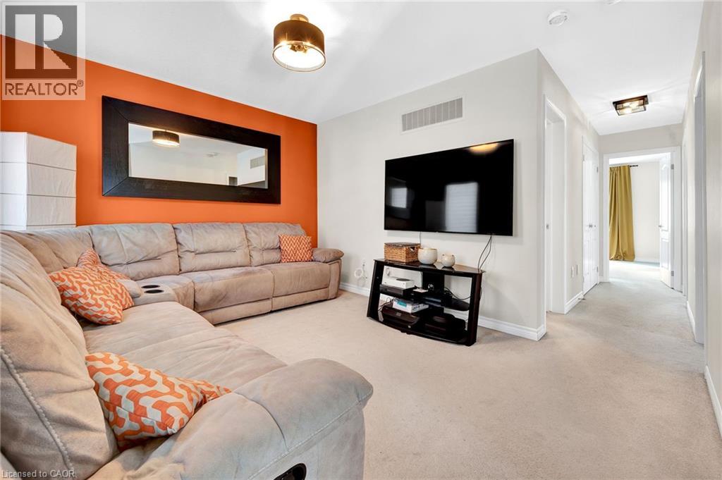 262 Grovehill Crescent, Kitchener, Ontario  N2R 1R4 - Photo 13 - 40805587