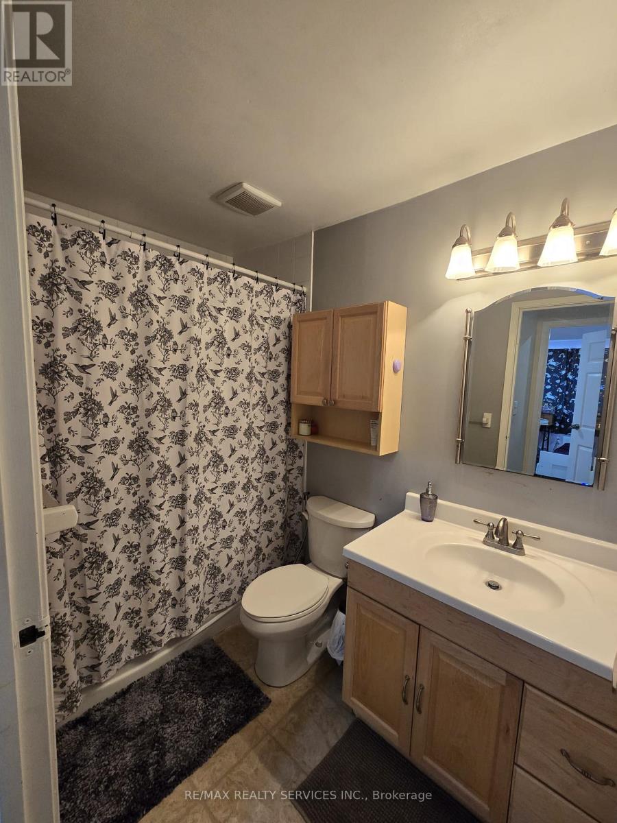 32 - 54 Green Valley Drive, Kitchener, Ontario  N2P 1Z9 - Photo 11 - X12818180