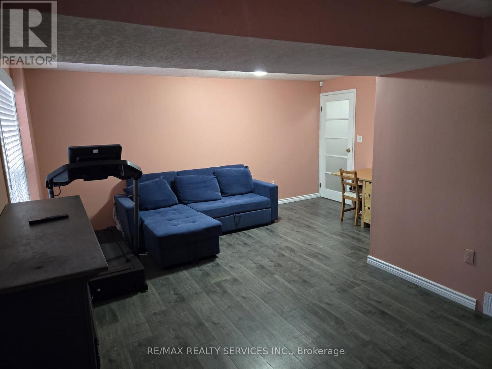 32 - 54 Green Valley Drive, Kitchener, Ontario  N2P 1Z9 - Photo 3 - X12818180