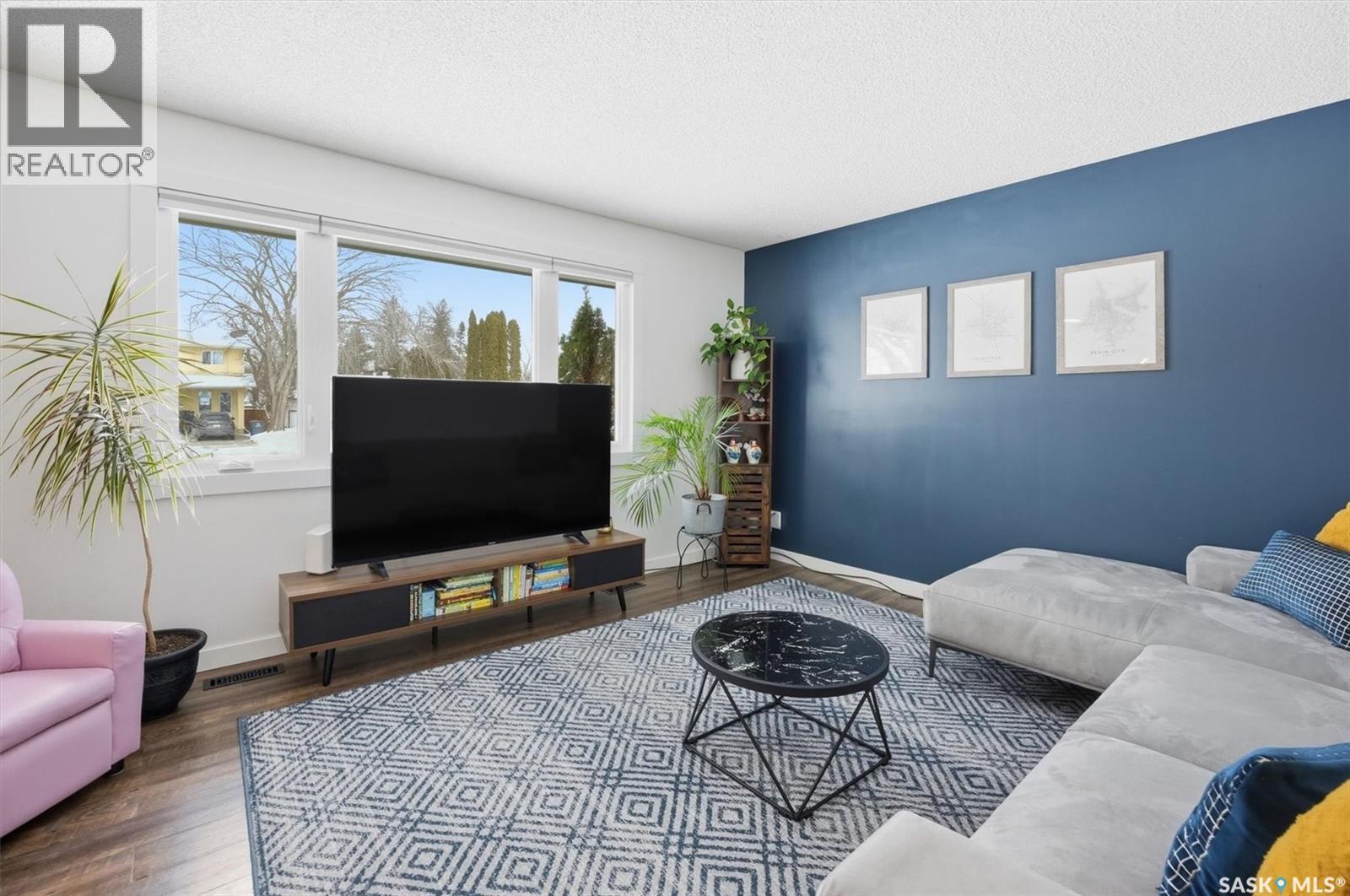 103 Dunlop Street, Saskatoon, Saskatchewan  S7N 2B6 - Photo 3 - SK029063