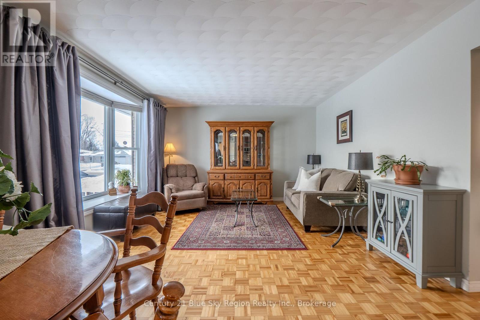 96 Strathcona Drive, North Bay, Ontario  P1A 2N3 - Photo 15 - X12818486