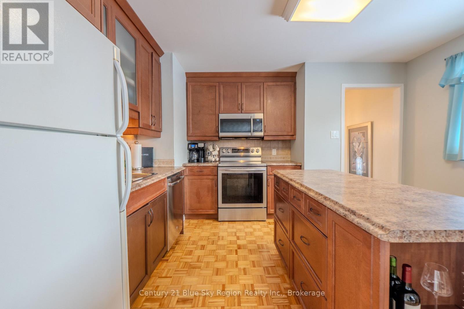 96 Strathcona Drive, North Bay, Ontario  P1A 2N3 - Photo 7 - X12818486