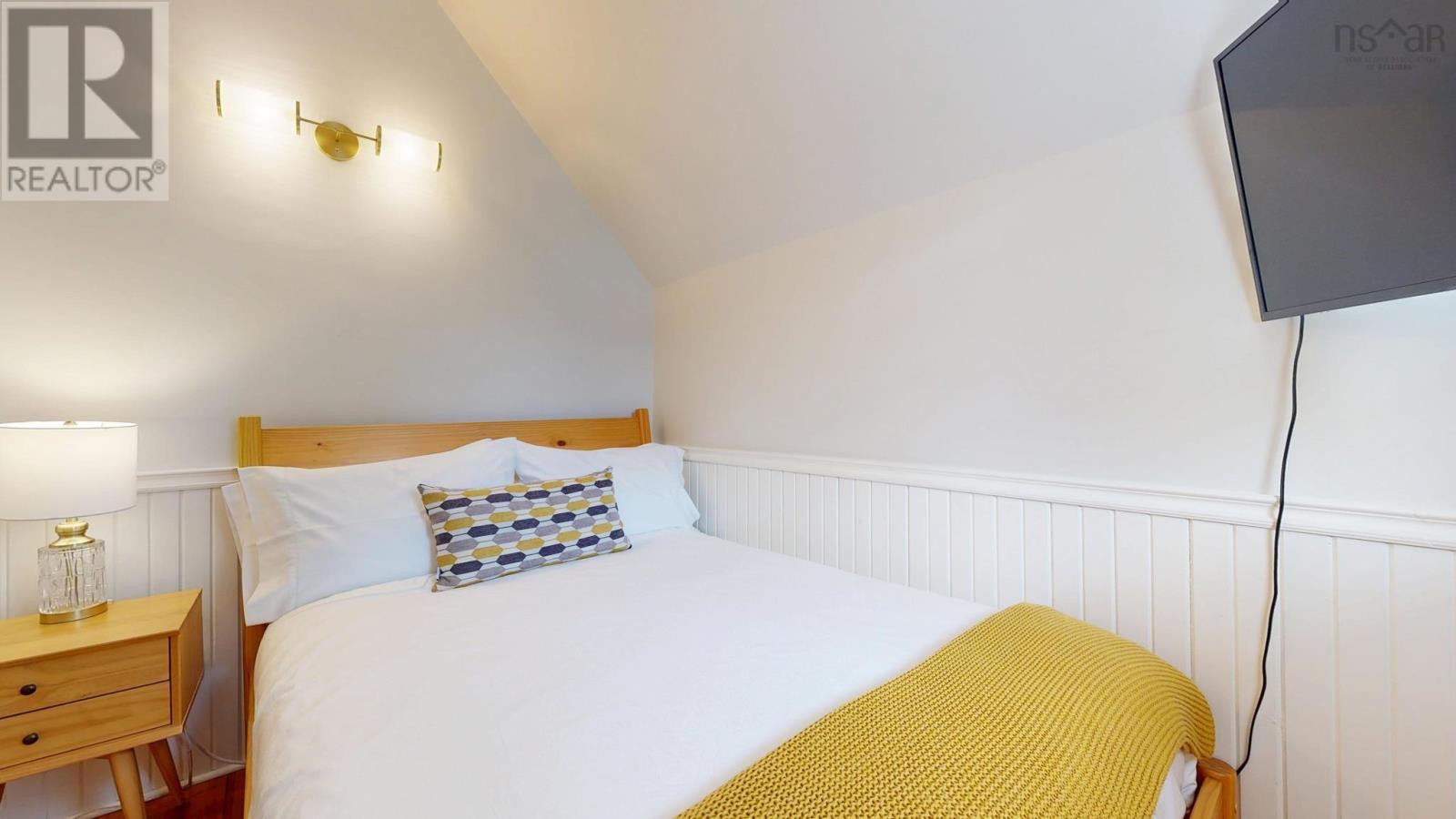 558 Main Street, Mahone Bay, Nova Scotia  B0J 2E0 - Photo 34 - 202600921