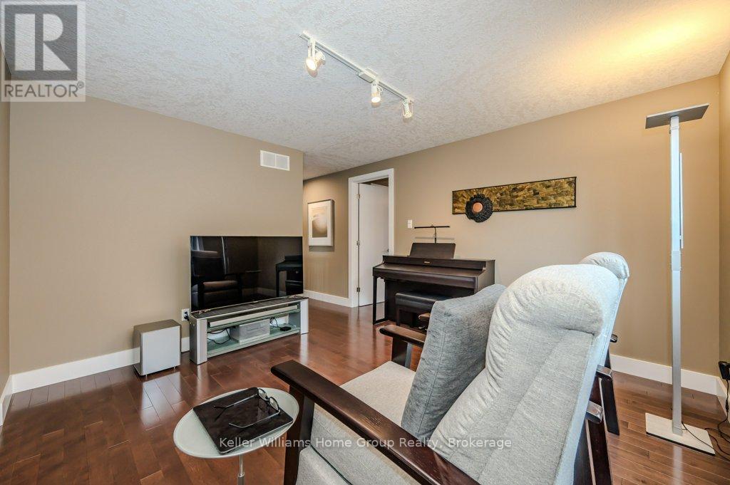 6 Cummings Court, Guelph, Ontario  N1L 1P1 - Photo 20 - X12818296