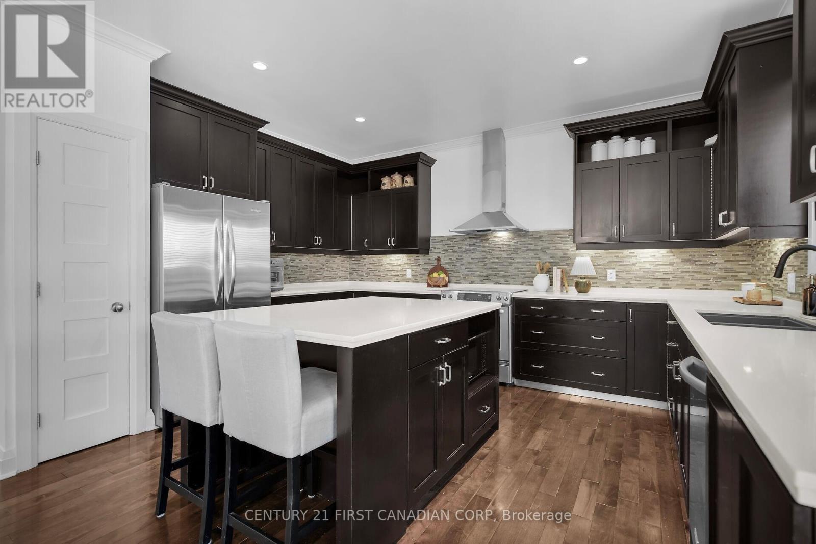 134 Staffordshire Court, London North, Ontario  N6H 0B9 - Photo 10 - X12818328