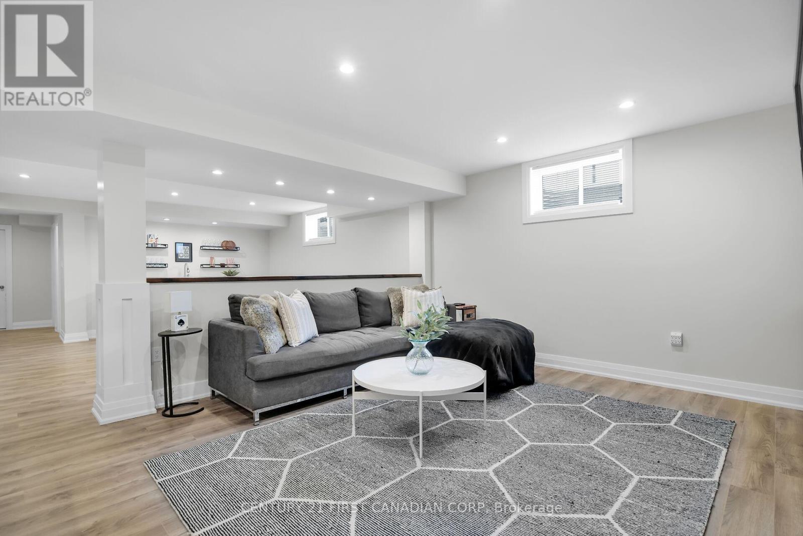 134 Staffordshire Court, London North, Ontario  N6H 0B9 - Photo 25 - X12818328