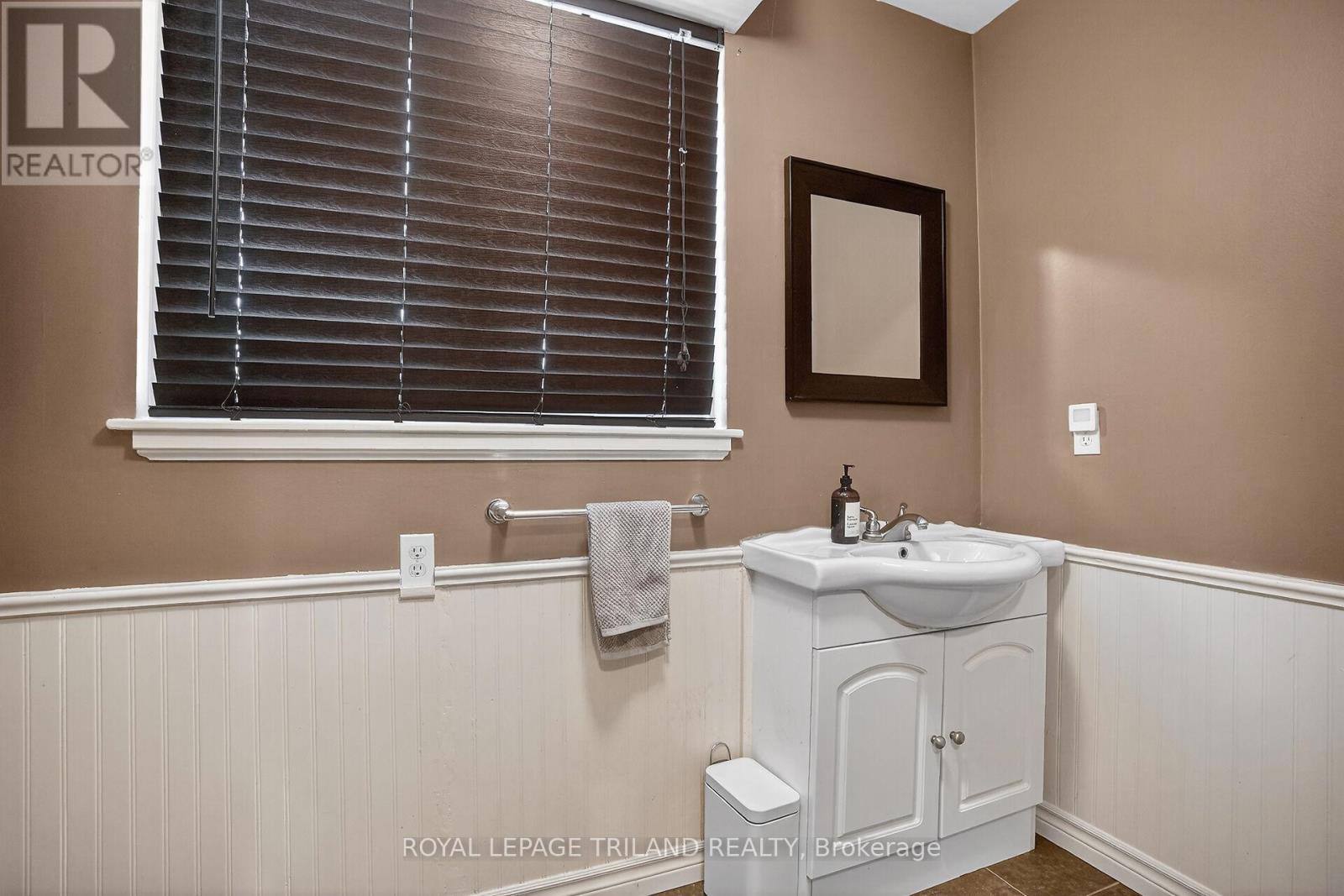 88 Salem Court, London South, Ontario  N6K 1S9 - Photo 24 - X12818350