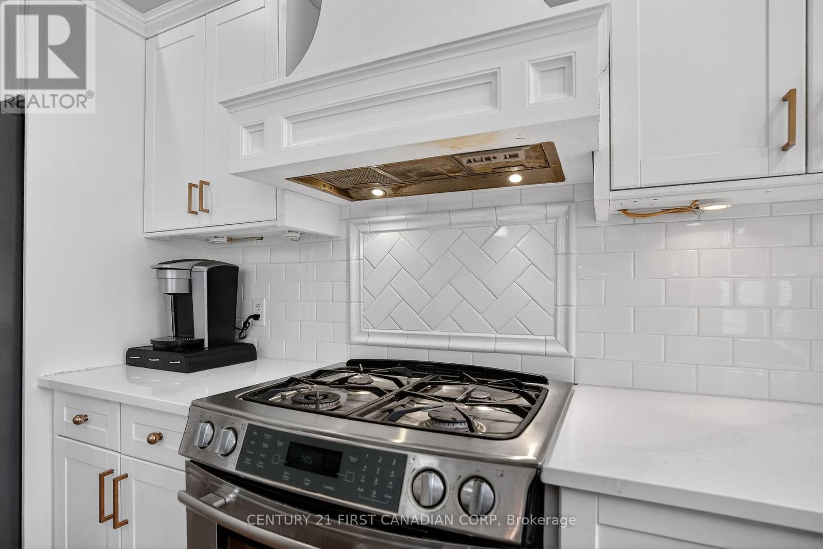 1983 Quarrier Road, London North, Ontario  N6G 5L2 - Photo 13 - X12818436