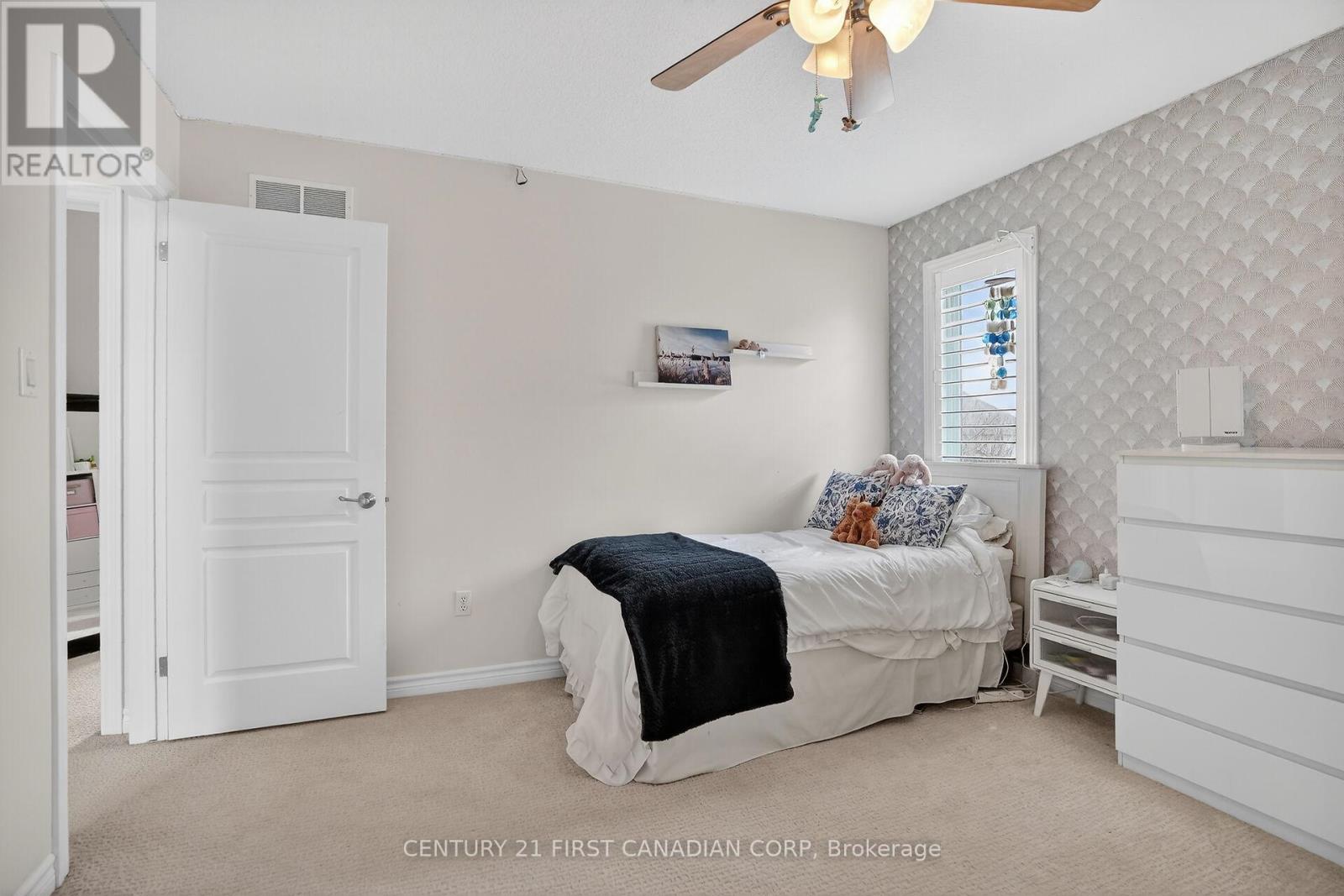 1983 Quarrier Road, London North, Ontario  N6G 5L2 - Photo 32 - X12818436