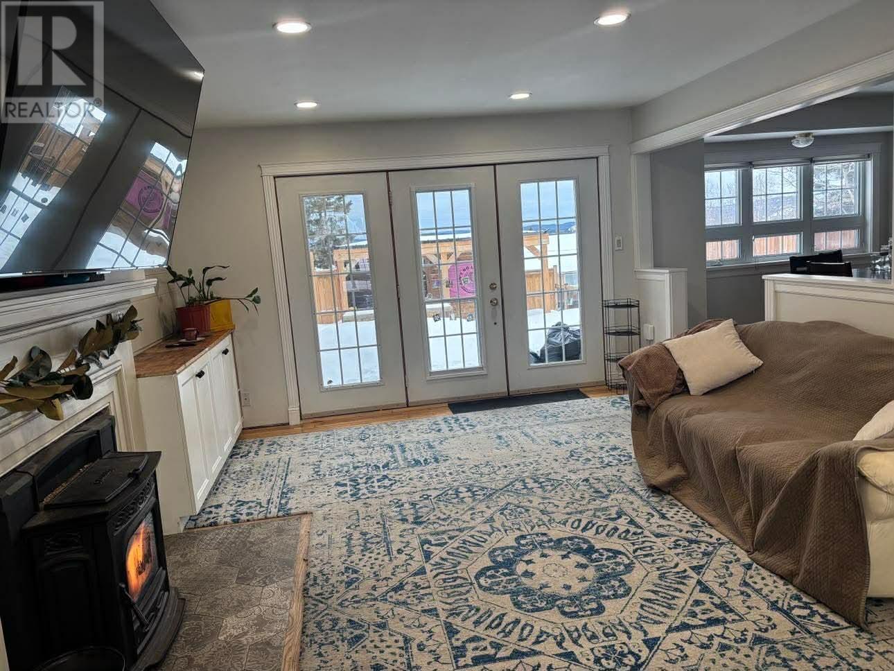 14 Drake St, Marathon, Ontario  P0T 2E0 - Photo 5 - TB2600290