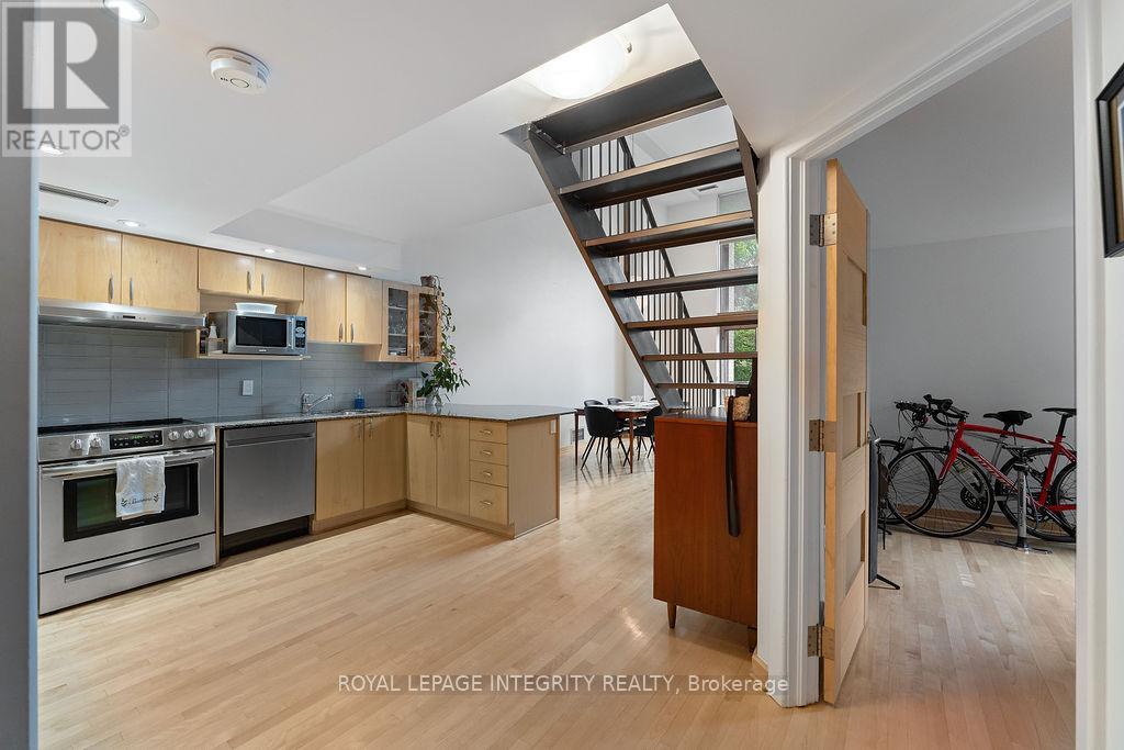 111 - 29 Main Street, Ottawa, Ontario  K1S 1B1 - Photo 5 - X12802412