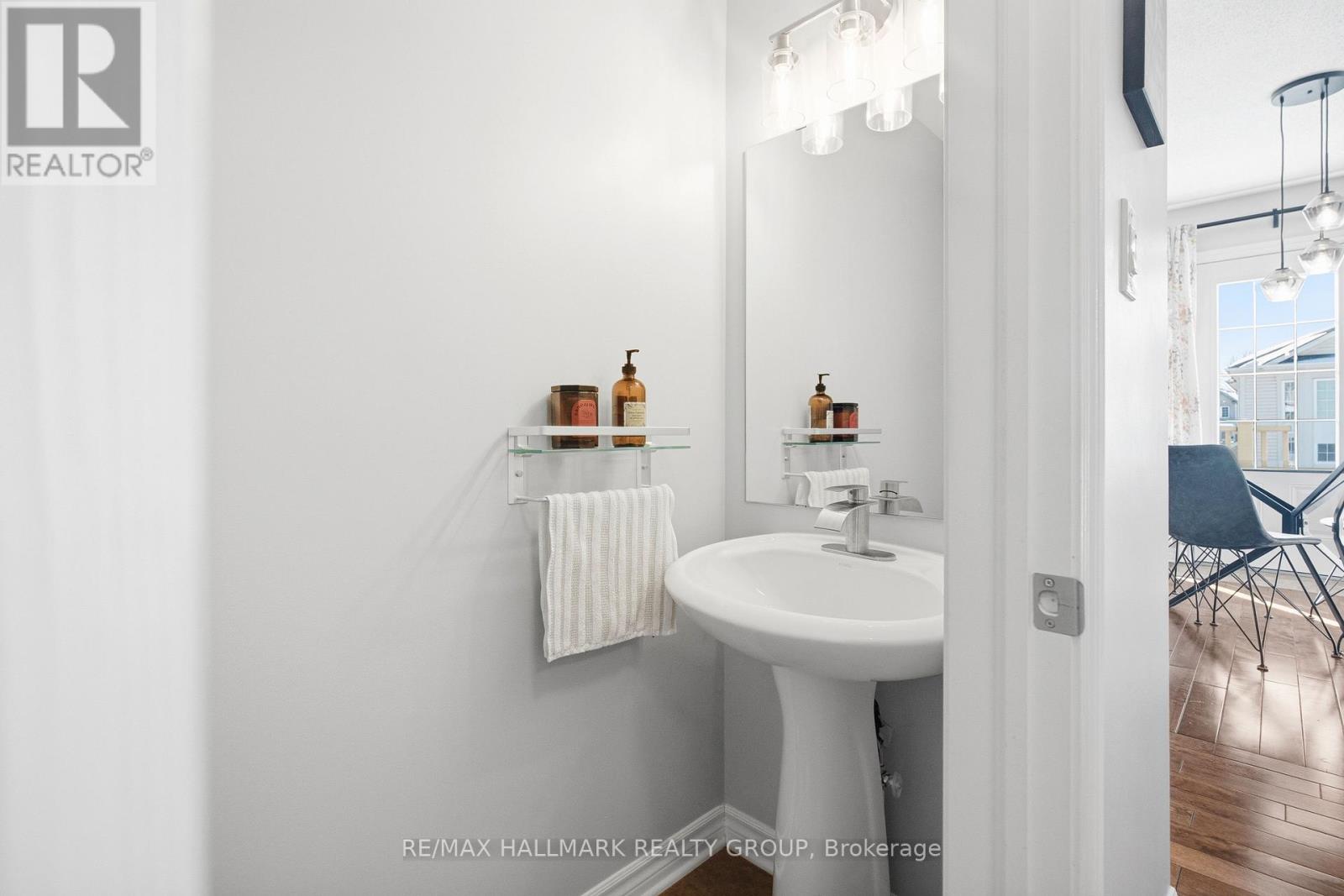 501 Sedgebrook Way, Ottawa, Ontario K2S 0M3 - Photo 11 - X12818388