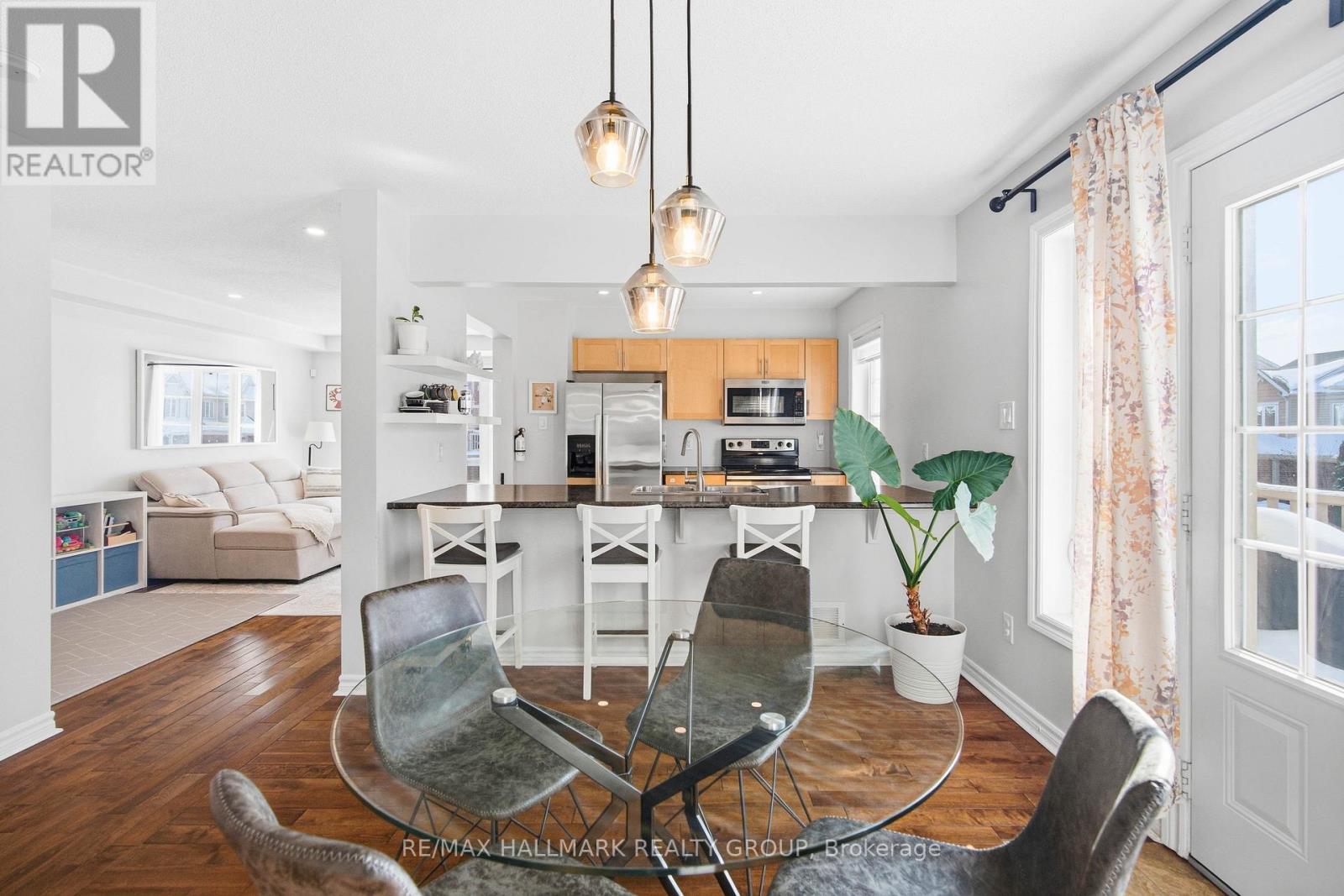 501 Sedgebrook Way, Ottawa, Ontario K2S 0M3 - Photo 19 - X12818388