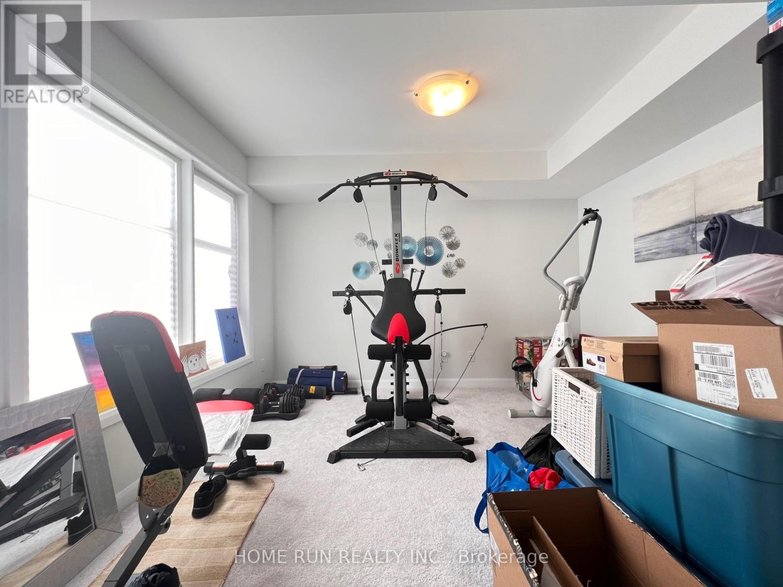 1061 Speedvale Crescent, Ottawa, Ontario  K2T 0P6 - Photo 4 - X12818490