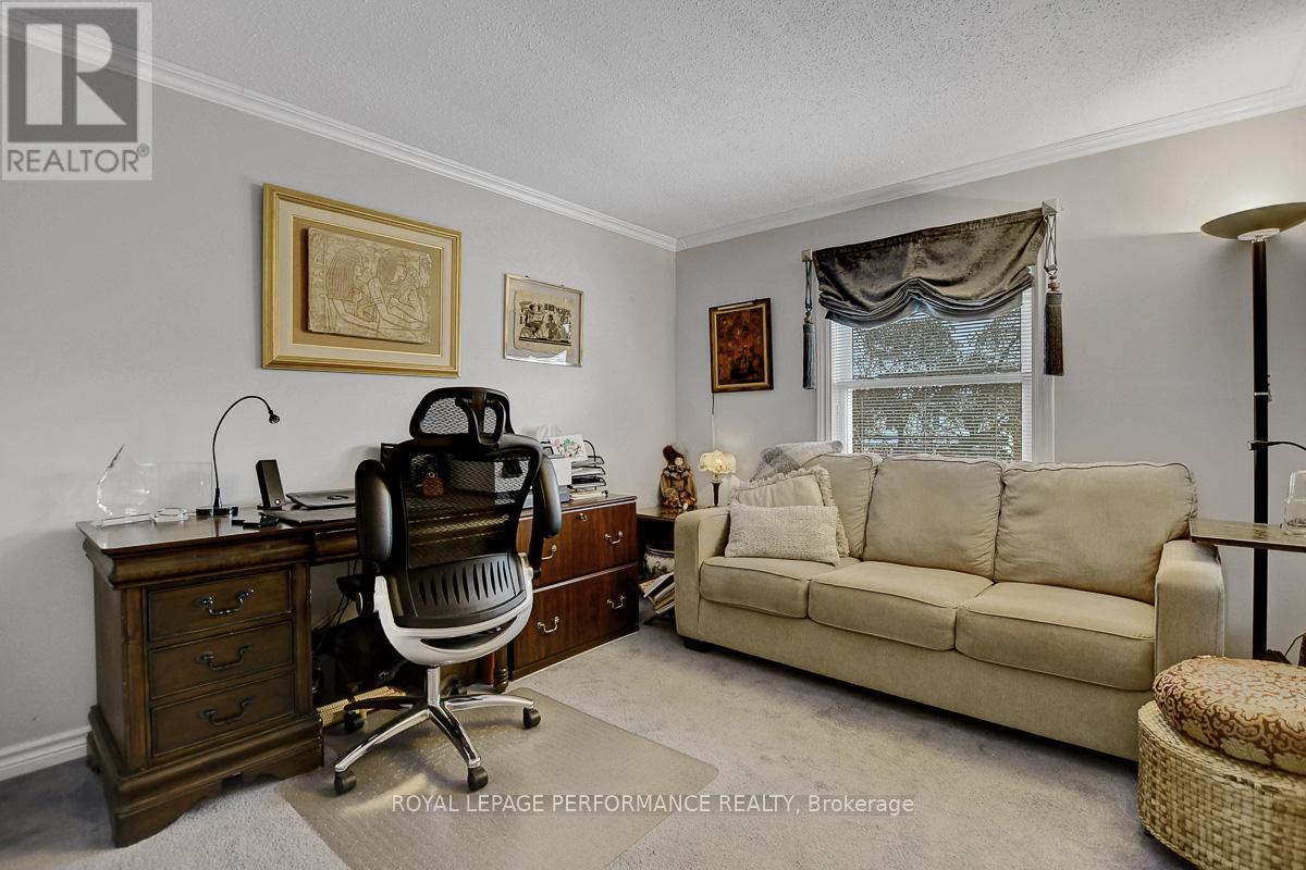 6255 Fortune Drive, Ottawa, Ontario  K1C 2B7 - Photo 19 - X12818494