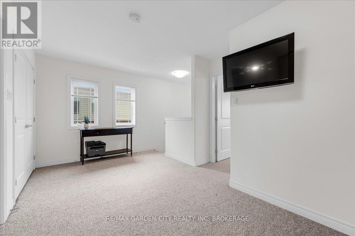 45 Hemlock Way, Grimsby, Ontario  L3M 0A8 - Photo 20 - X12818234