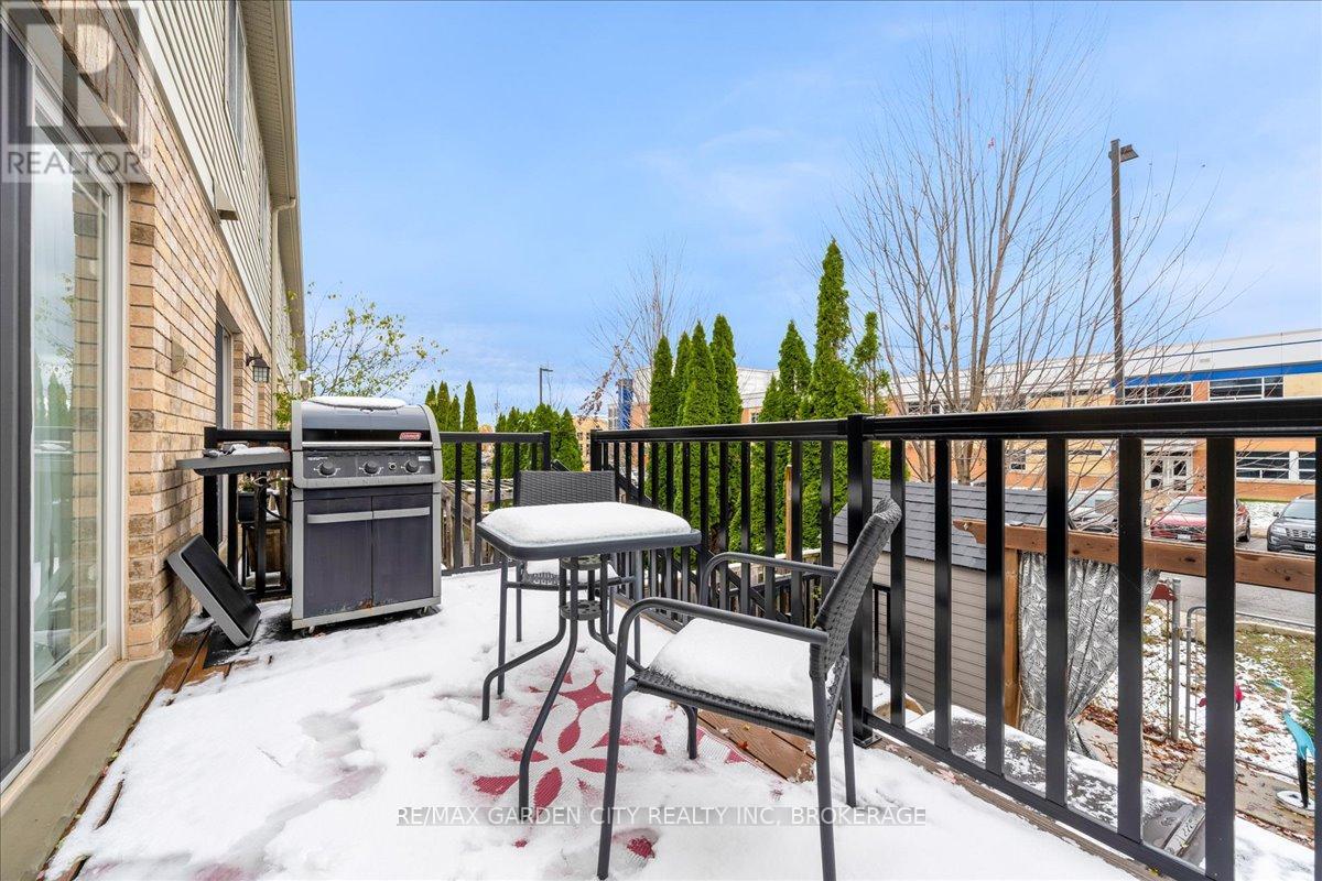 45 Hemlock Way, Grimsby, Ontario  L3M 0A8 - Photo 34 - X12818234