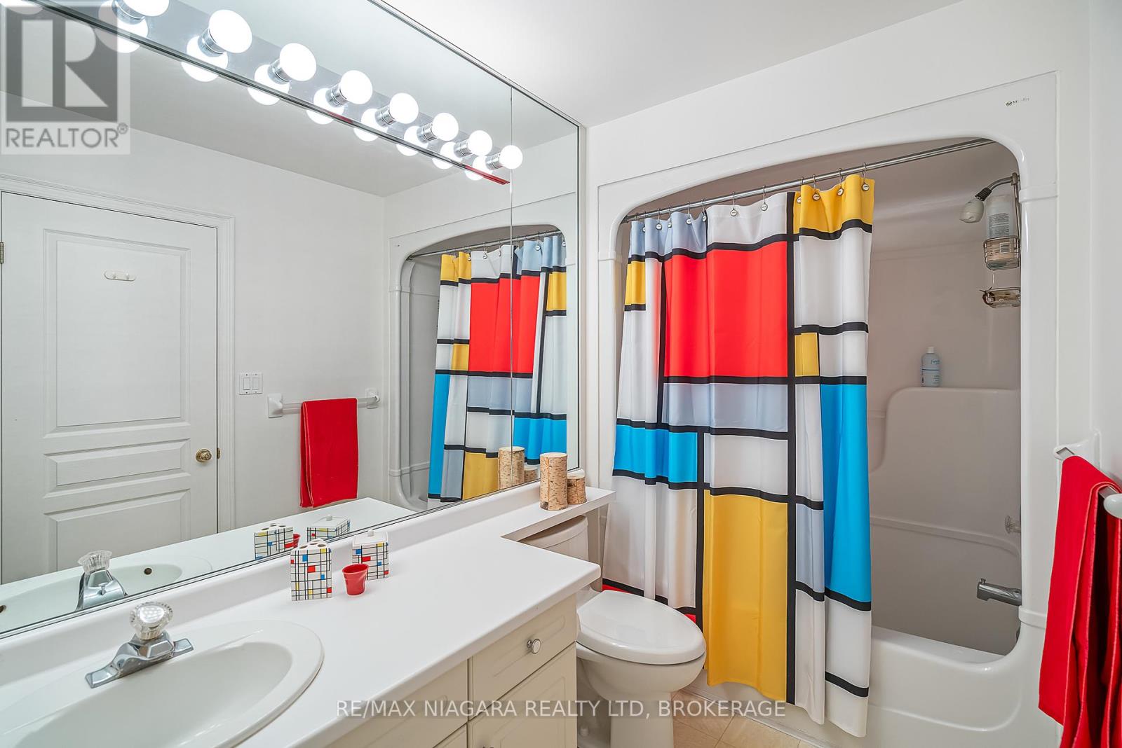 4 - 88 Lakeport Road, St. Catharines, Ontario  L2N 4P8 - Photo 37 - X12818438