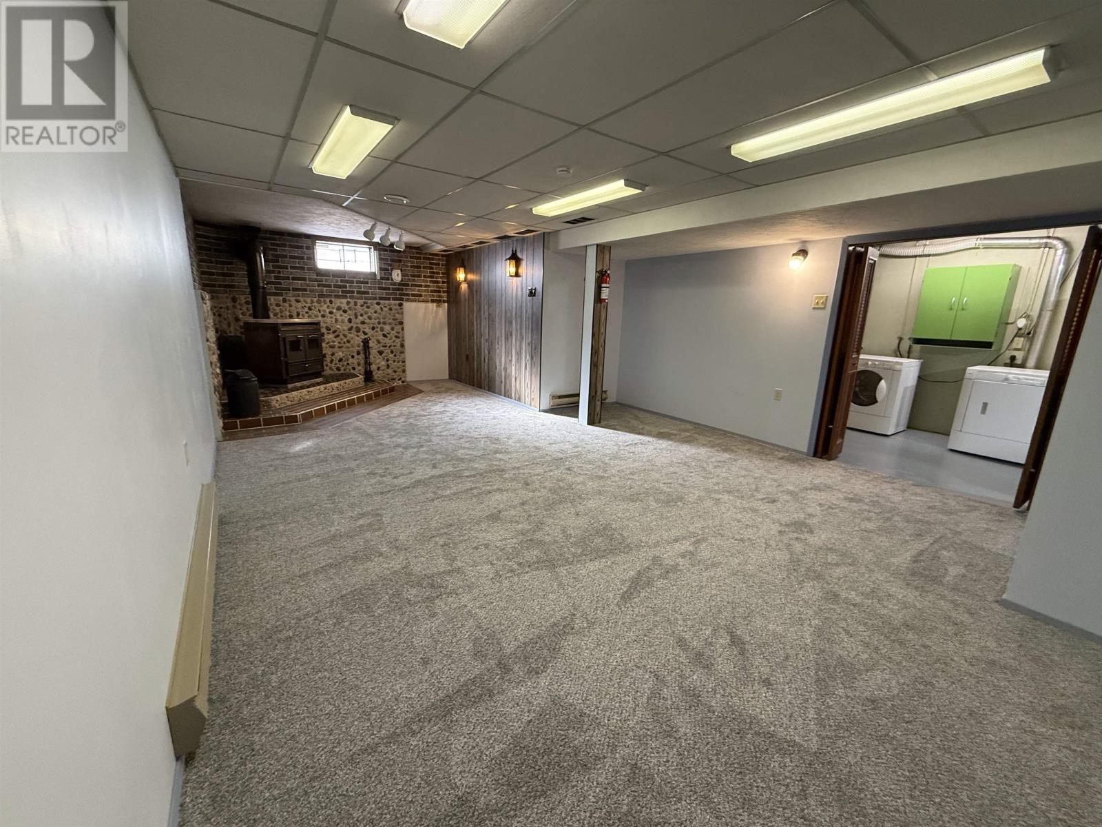 467 Sycamore Pl, Thunder Bay, Ontario  P7C 1X3 - Photo 10 - TB2600292