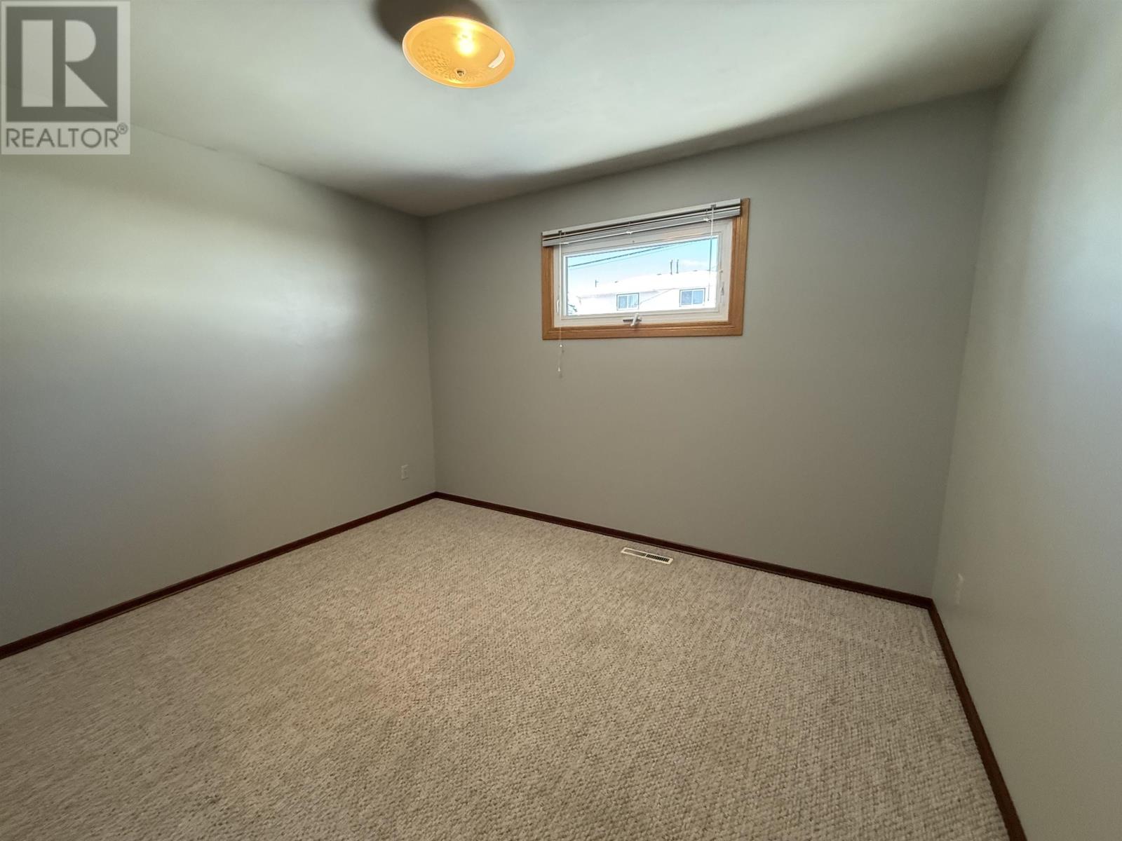 467 Sycamore Pl, Thunder Bay, Ontario  P7C 1X3 - Photo 17 - TB2600292