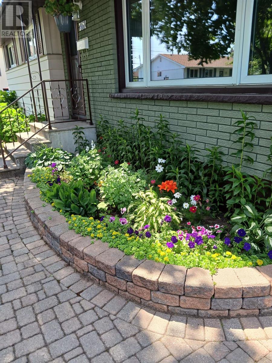 467 Sycamore Pl, Thunder Bay, Ontario  P7C 1X3 - Photo 36 - TB2600292