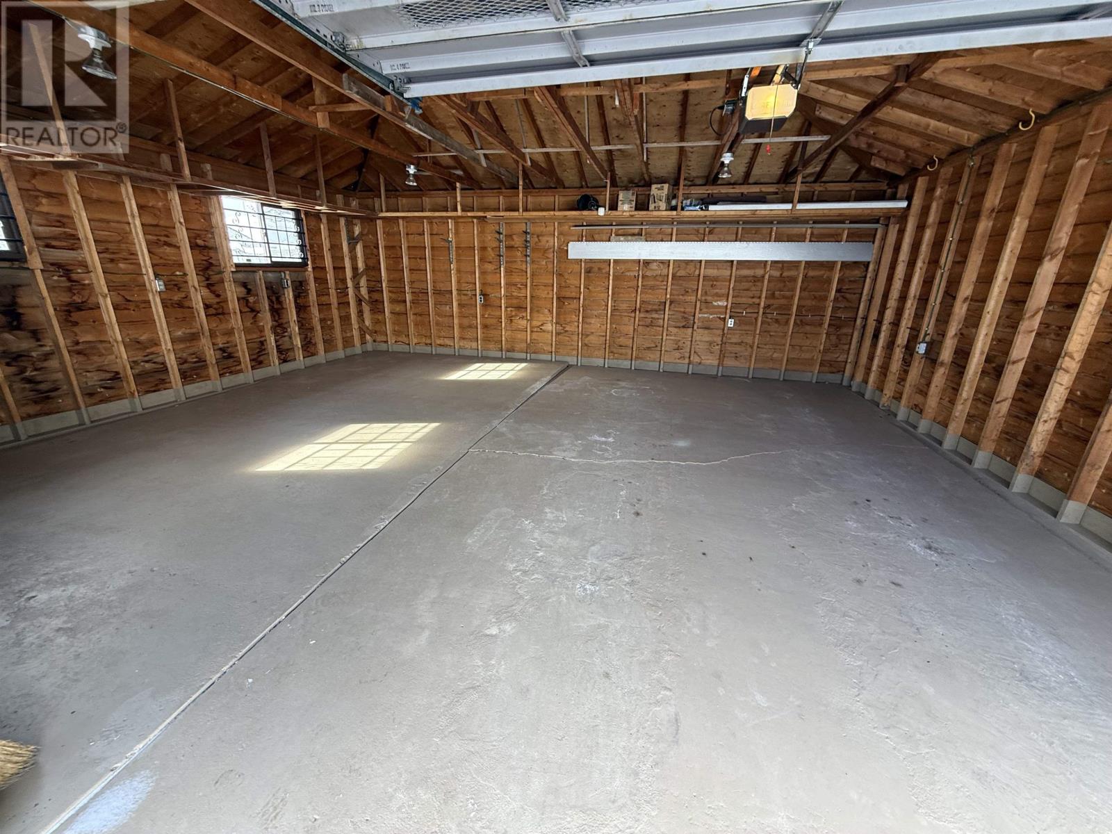 467 Sycamore Pl, Thunder Bay, Ontario  P7C 1X3 - Photo 40 - TB2600292