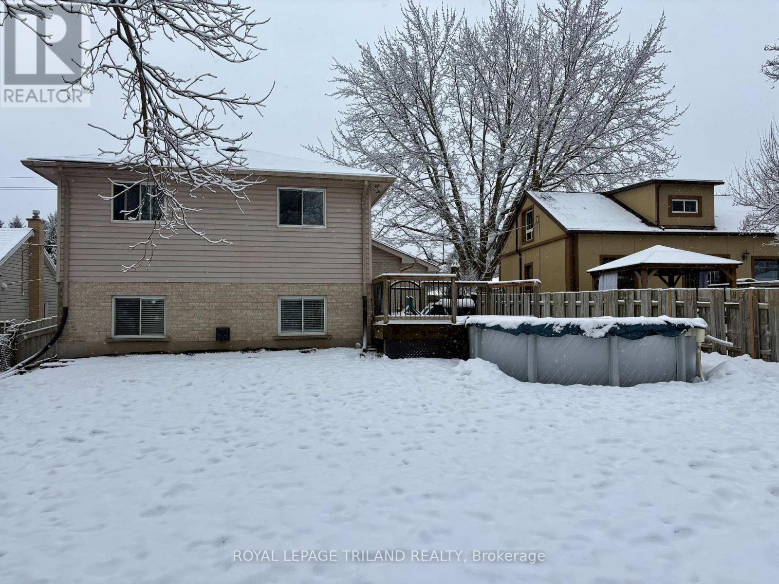 94 Queen Street, Thames Centre, Ontario  N0L 1G2 - Photo 29 - X12818152