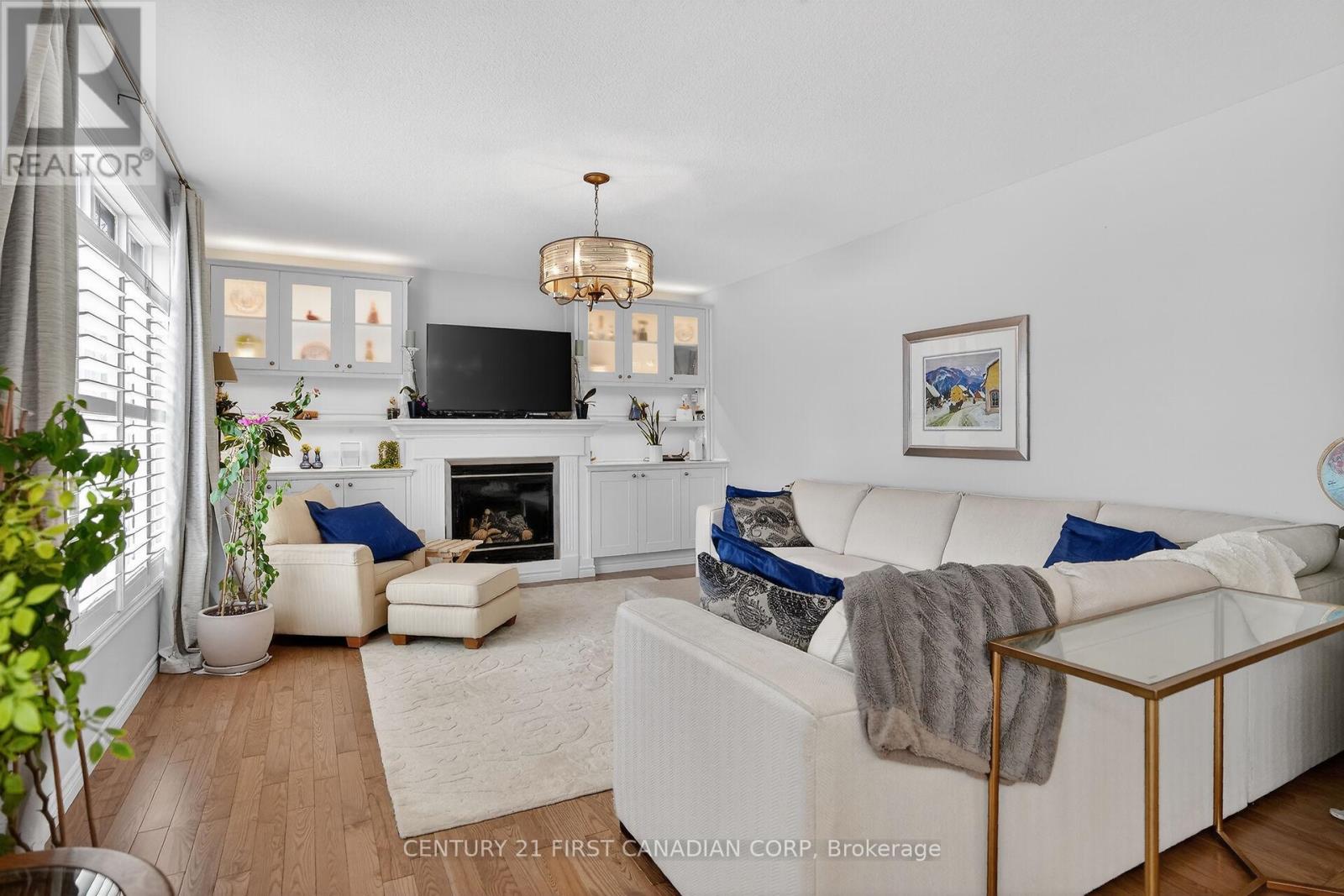 Photo 18 of 50 for 1983 Quarrier Road