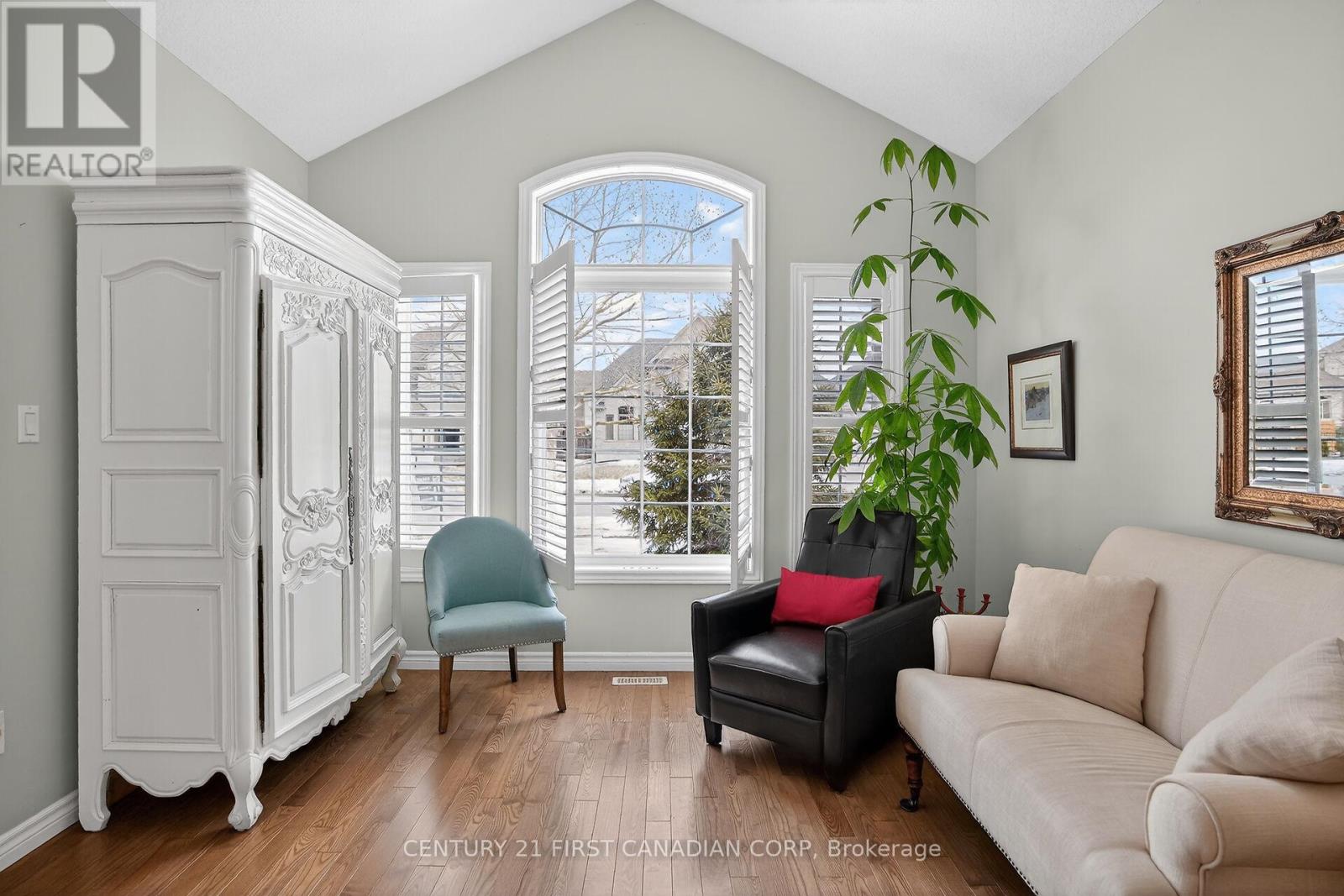 Photo 6 of 50 for 1983 Quarrier Road