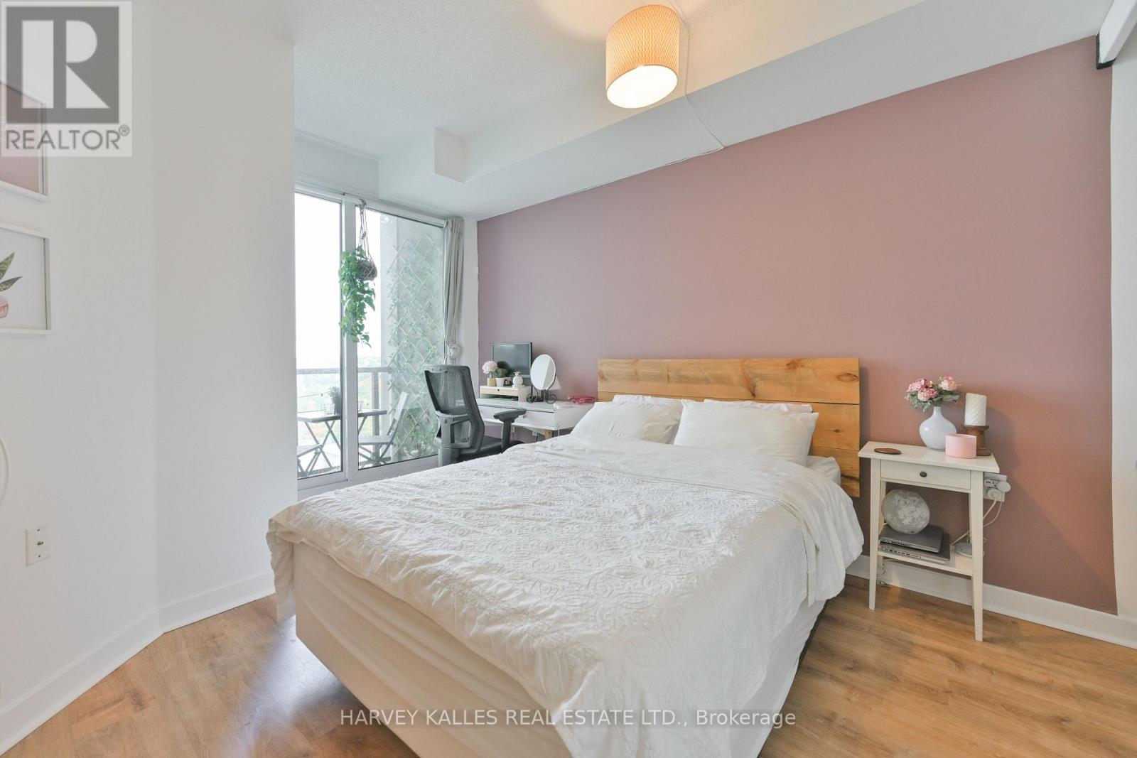 1704 - 85 Bloor Street E, Toronto (Church-Yonge Corridor), Ontario  M4W 3Y1 - Photo 8 - C12818268