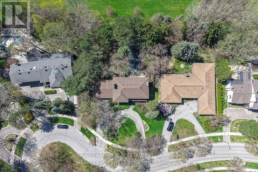 38 Fifeshire Road, Toronto, Ontario  M2L 2G6 - Photo 35 - C12818298