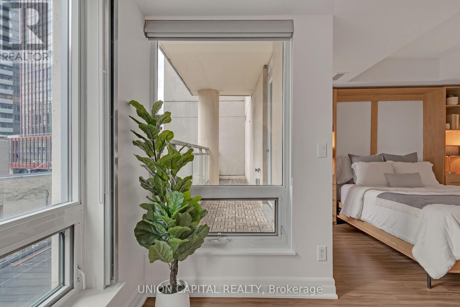 310 - 8 Scollard Street, Toronto (Annex), Ontario  M5R 1M2 - Photo 8 - C12818320