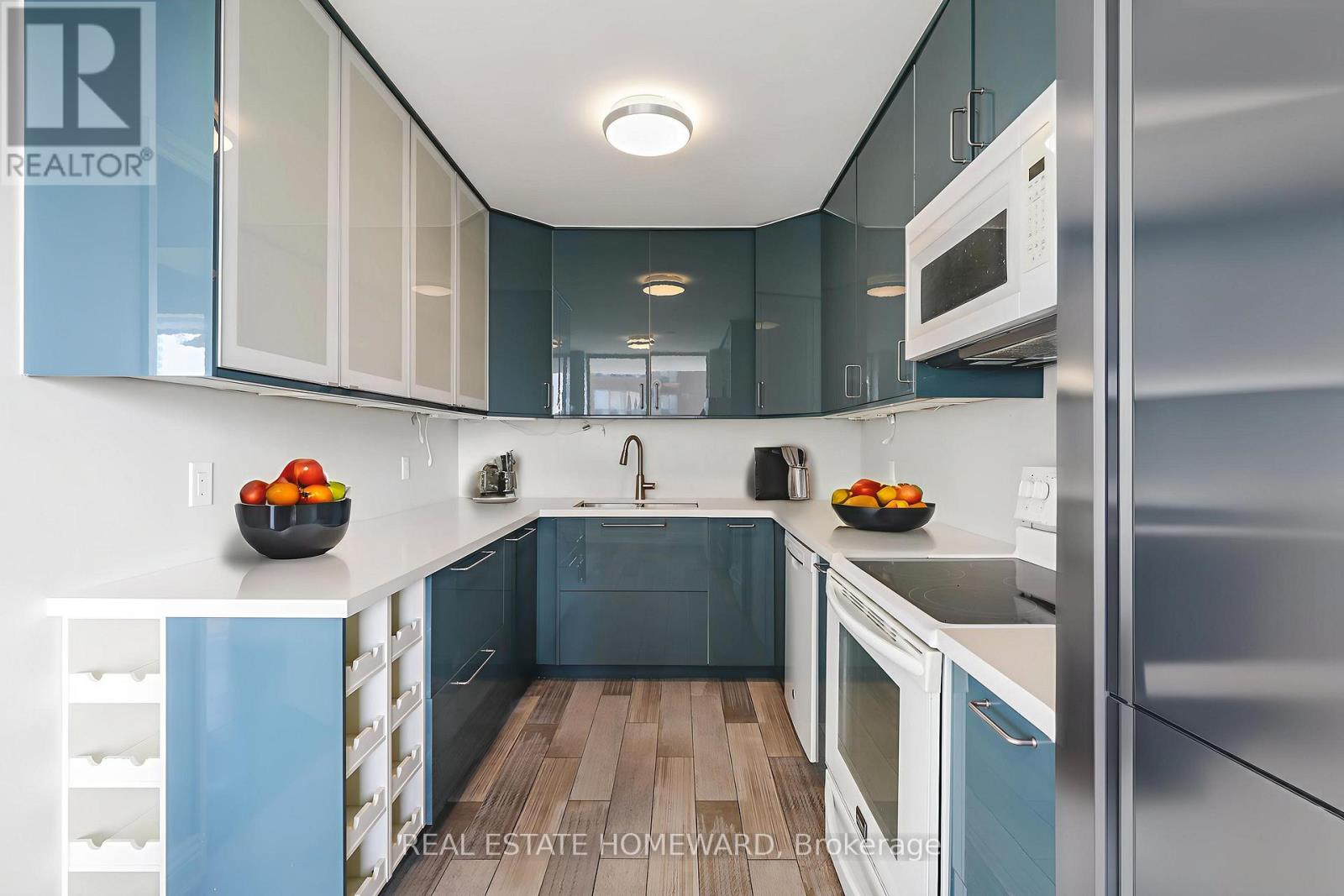 1901 - 195 Wynford Drive, Toronto, Ontario  M3C 3P3 - Photo 8 - C12818380