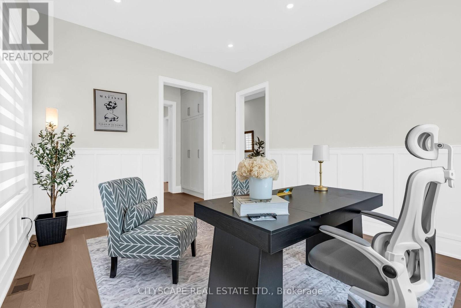 140 Hillmount Avenue, Toronto, Ontario  M6B 1X8 - Photo 12 - C12818384