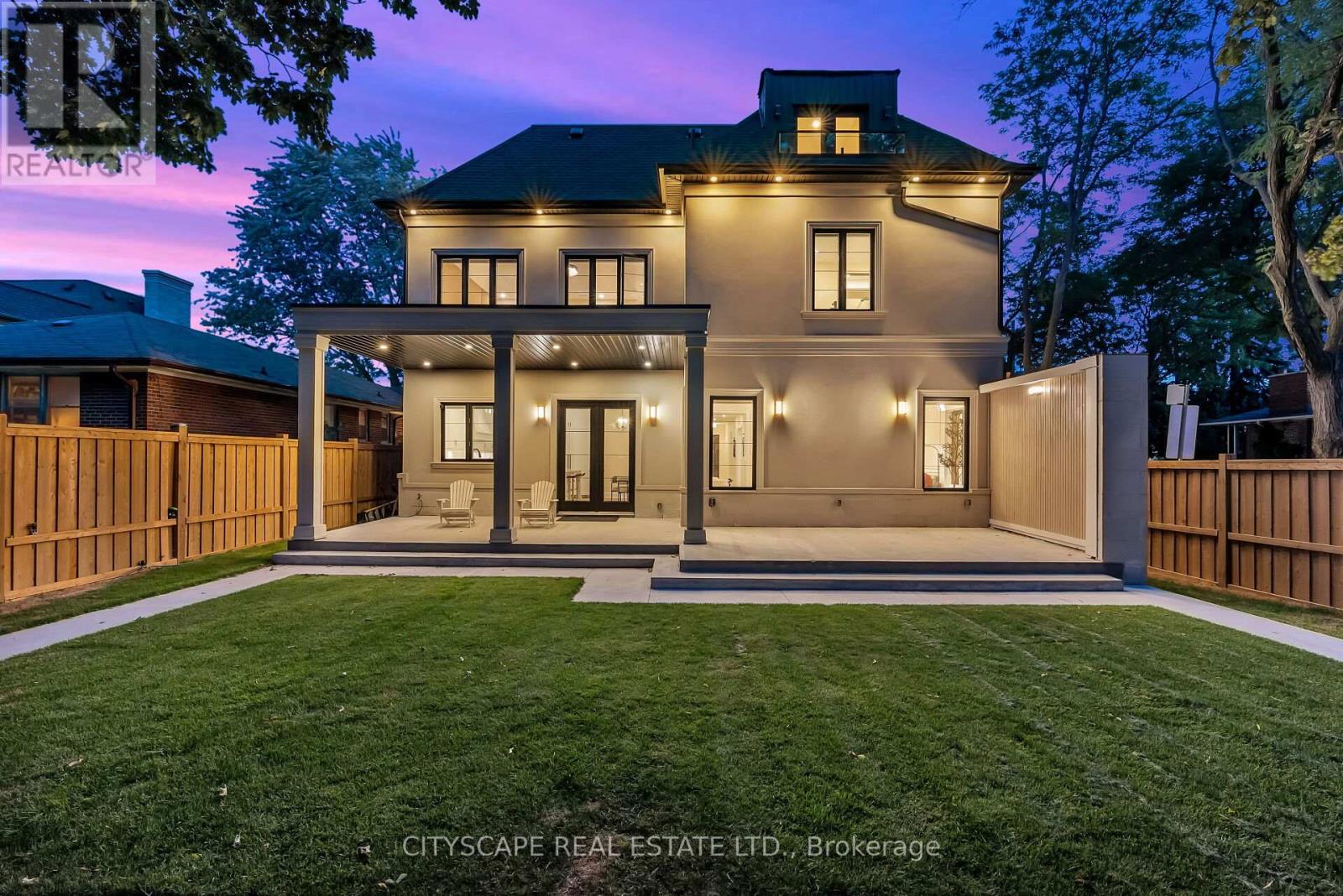 140 Hillmount Avenue, Toronto, Ontario  M6B 1X8 - Photo 4 - C12818384