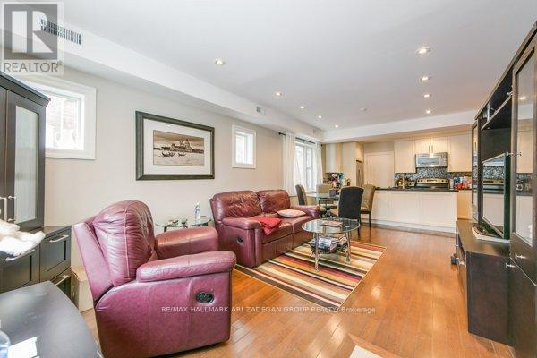 Unknown Address, ,     - Photo 3 - C12818392