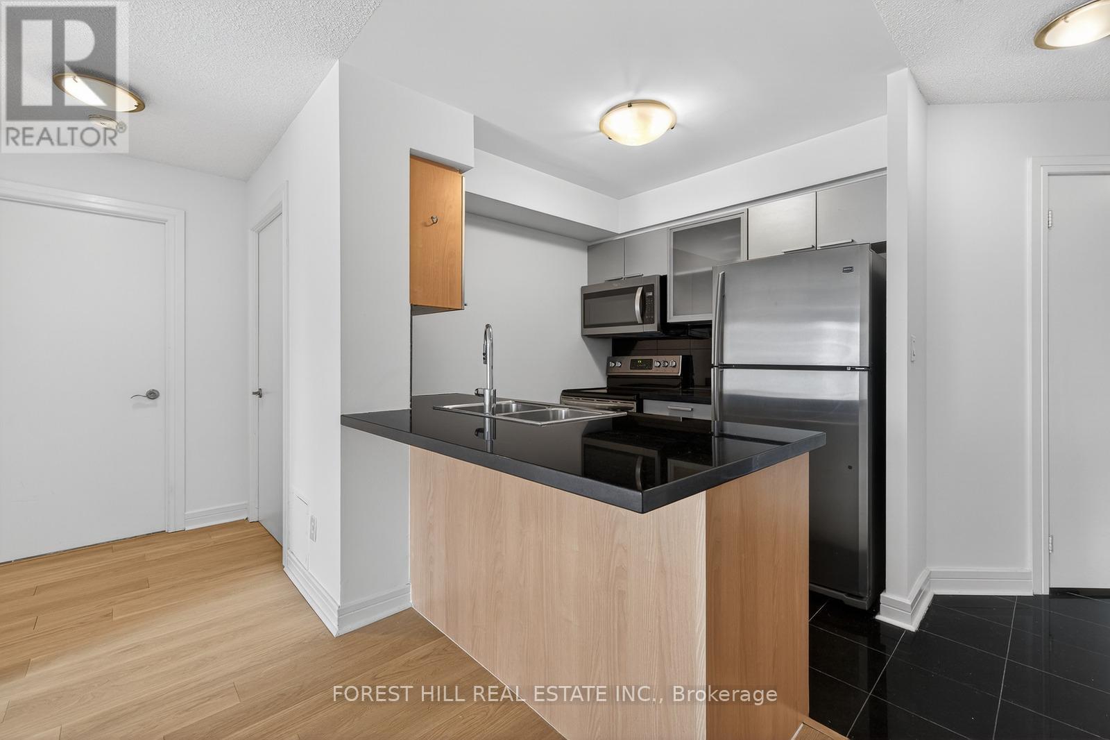 304 - 16 Harrison Garden Boulevard, Toronto, Ontario  M2N 7J6 - Photo 12 - C12818402