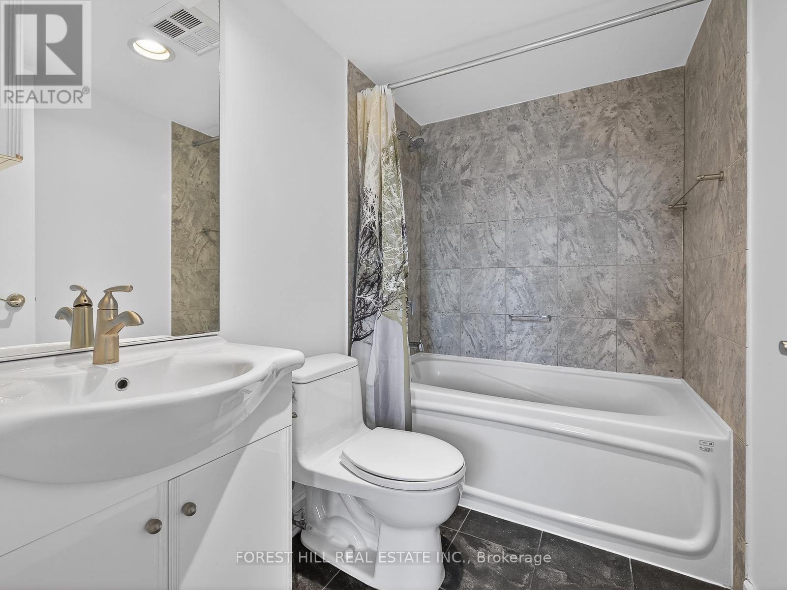 304 - 16 Harrison Garden Boulevard, Toronto, Ontario  M2N 7J6 - Photo 18 - C12818402