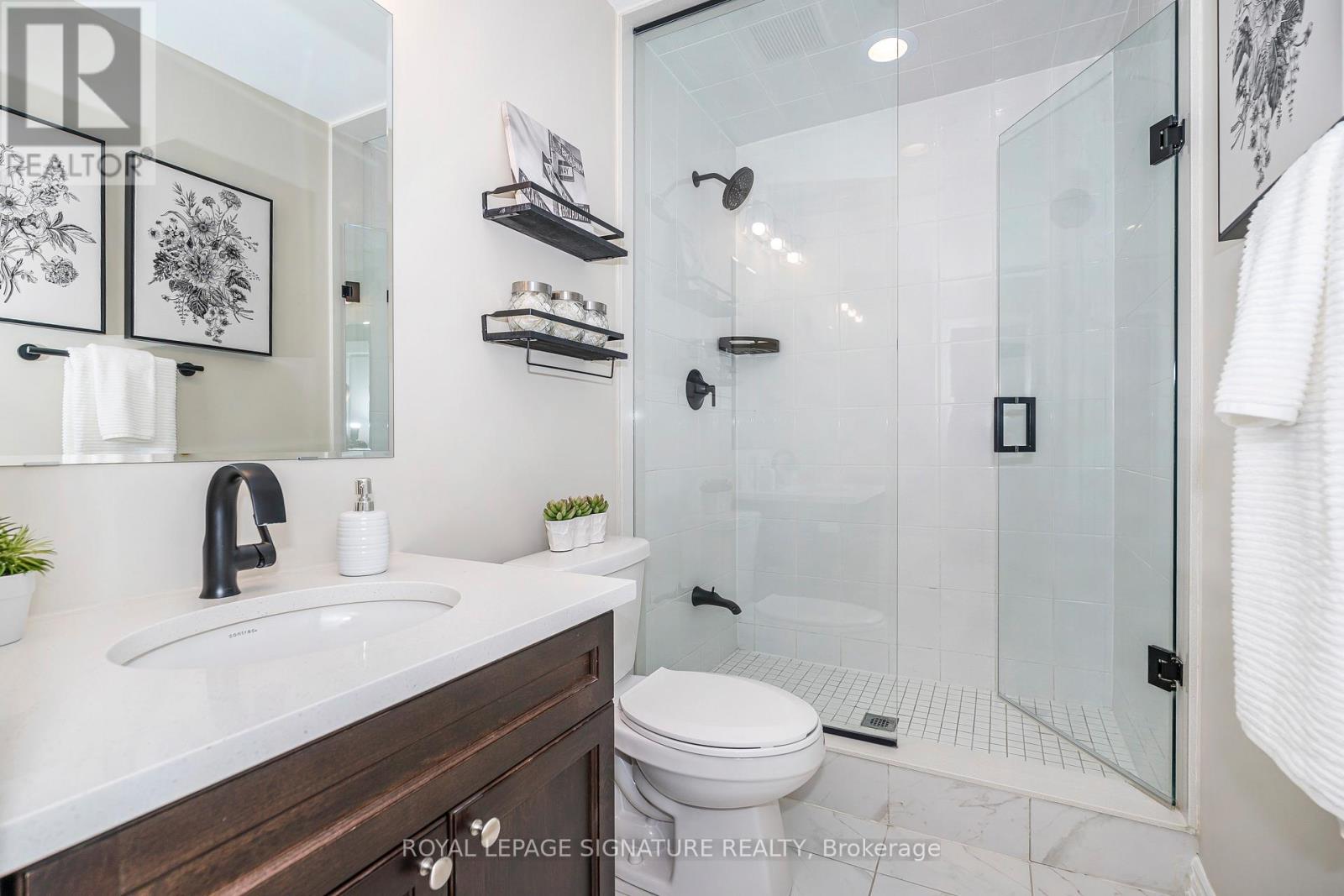 82 Lockyer Drive, Whitby, Ontario  L1P 0M3 - Photo 34 - E12818252