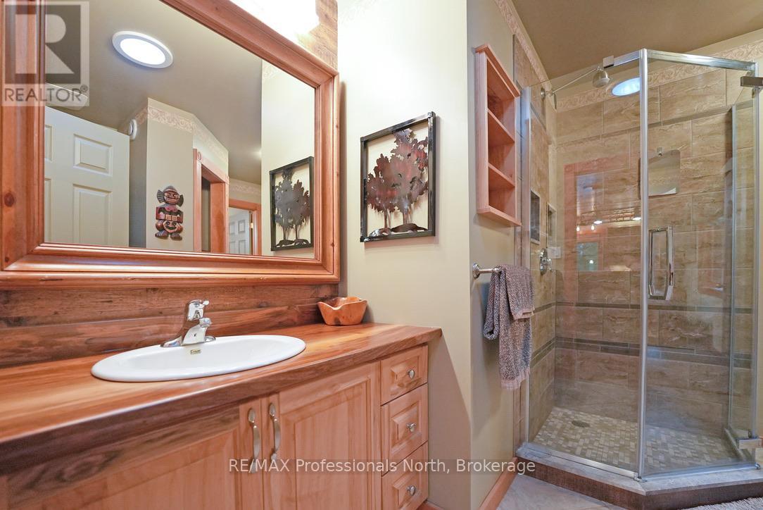 2272 Minnicock Lake Road, Highlands East, Ontario  K0M 1S0 - Photo 23 - X11960909